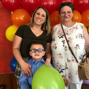 Meet your Posher, Kim